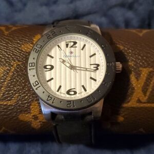 Bernoulli Jordan Watch Silver Tone Face Rubber Band Quartz‎ #9680 NWOT